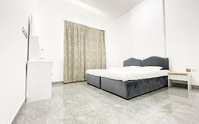 Warsan Star Residence - Home Stay